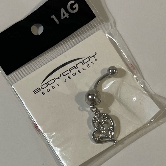NEW Elegant Silver Heart Body Jewelry - Picture 1 of 3